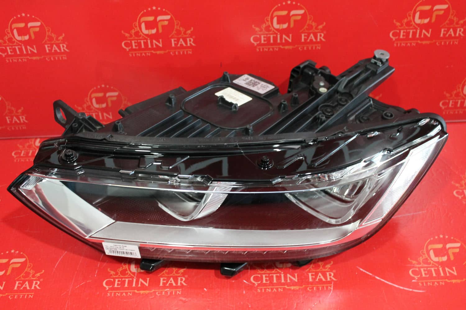 Volkswagen PASSAT VW PASSAT B8 HYBRİD LED SOL FAR 14-18
